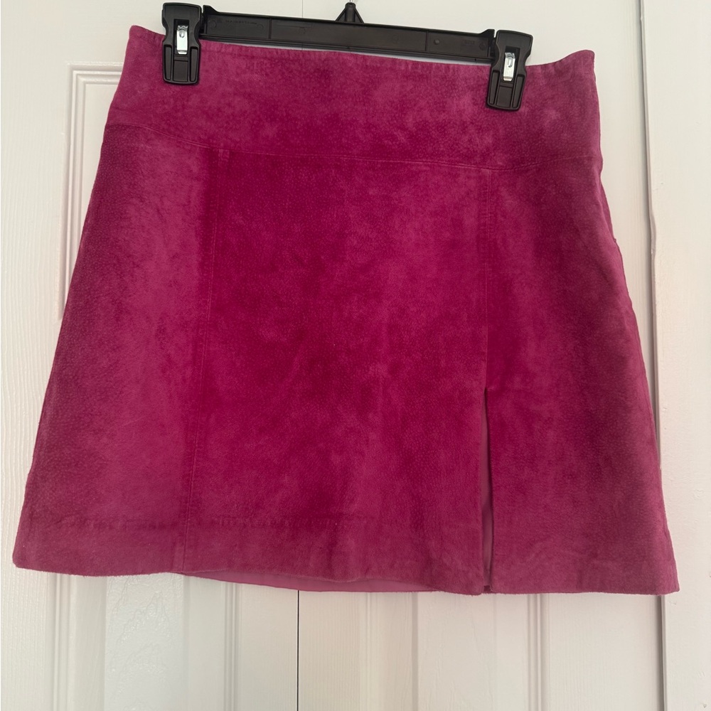 Cache | Women's Suede Mini Skirt - Raspberry Pink